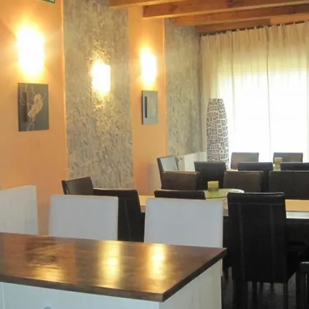 Casa Barruecos Kır Evi *